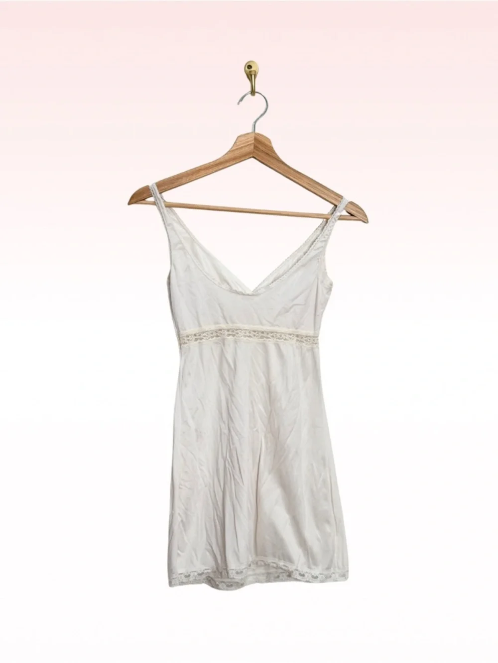 HER MAJESTY Vintage White Lace Night Gown (Sz 7/8)